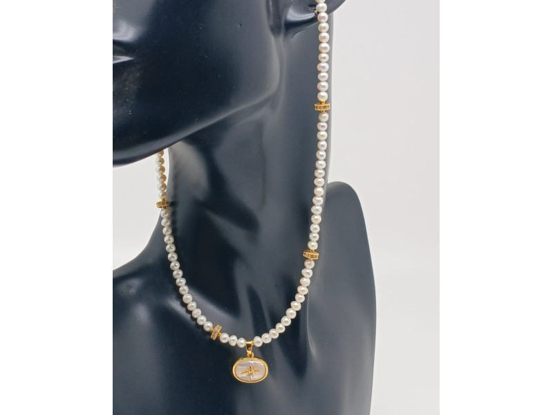 Natural Pearl Necklace with Mother-of-Pearl Pendant