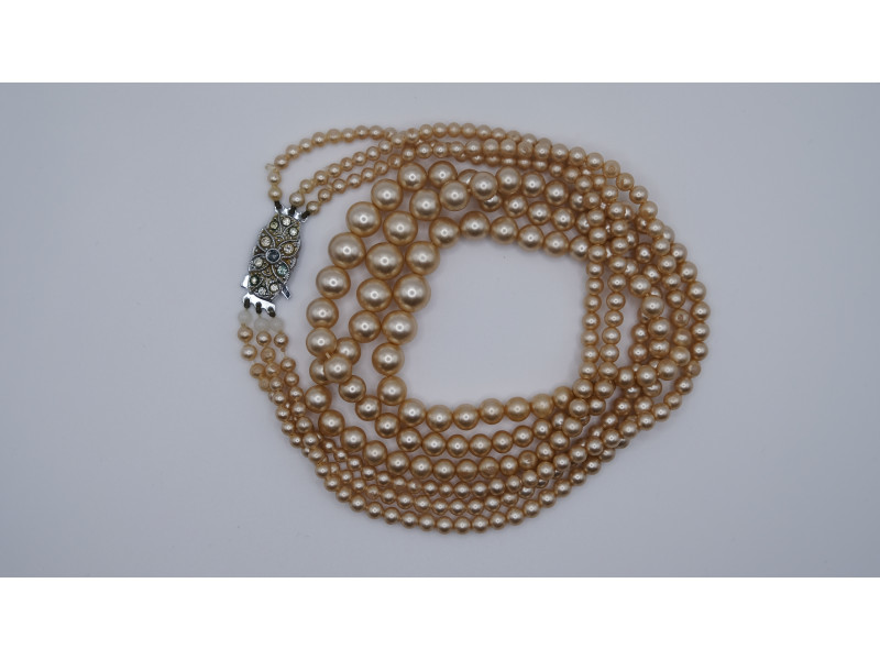 Vintage Necklace with English Clasp