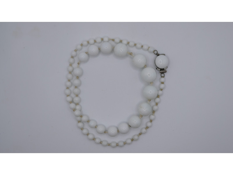 Vintage Milk Glass Beaded Necklace